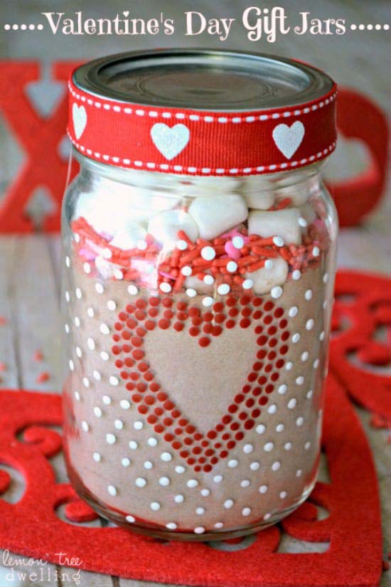 Hot Chocolate in a Jar #valentinesday #crafts #jars #gifts #decorhomeideas