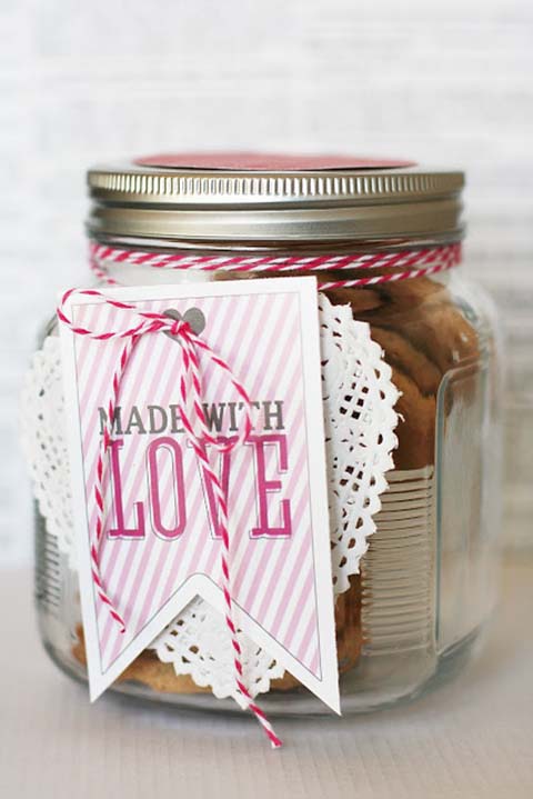Made with Love Printable #valentinesday #crafts #jars #gifts #decorhomeideas